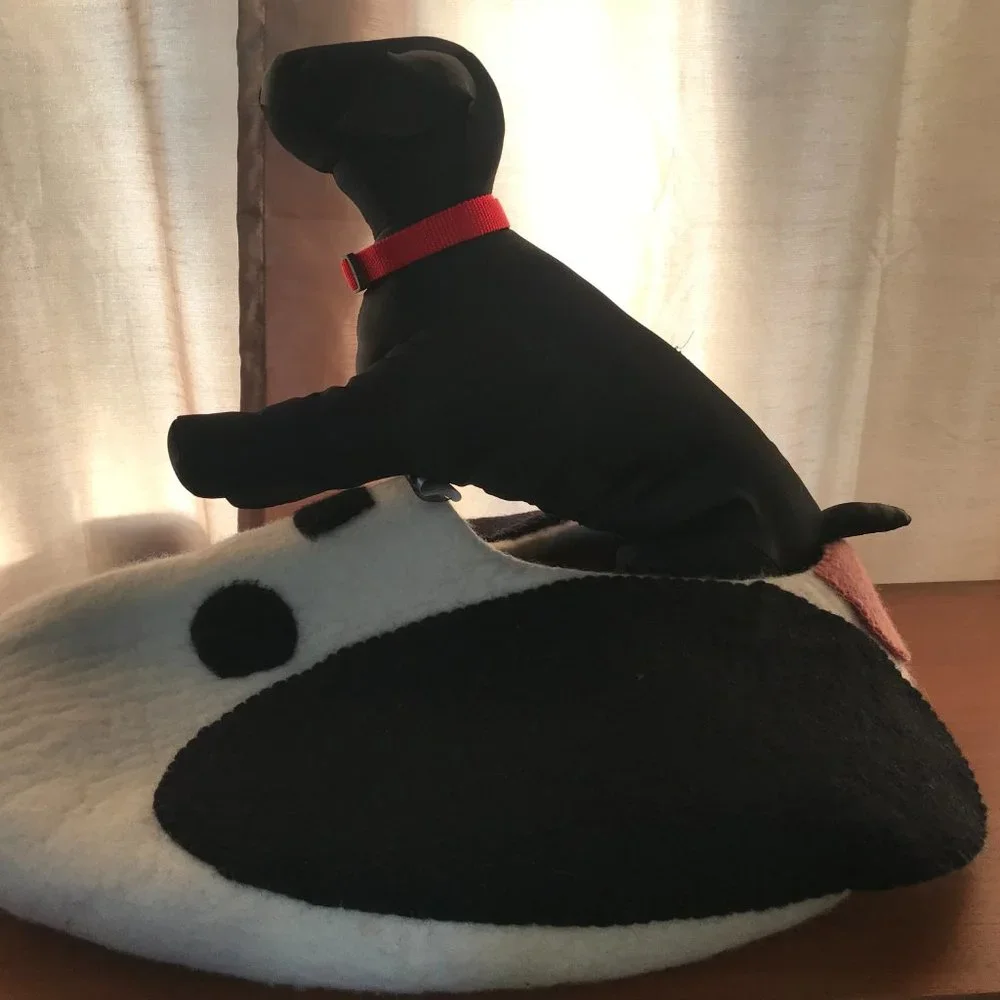 100% wool pet bed/toy nest handmade in Nepal